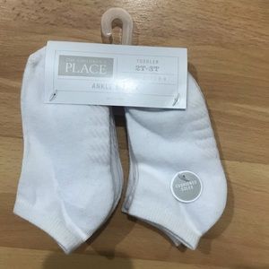 New, never wore, socks